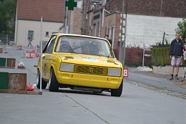 Klik op de afbeelding voor een grotere versie

Naam:  vasaf saint-sauveur 2014 117.jpg
Bekeken: 282
Grootte:  64,6 KB
ID: 23904